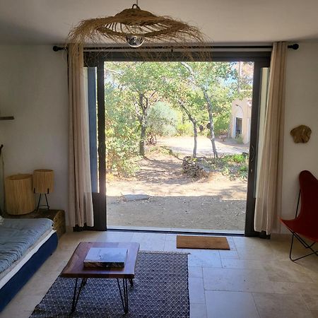 Le Cabanon Bed and Breakfast Ménerbes Buitenkant foto