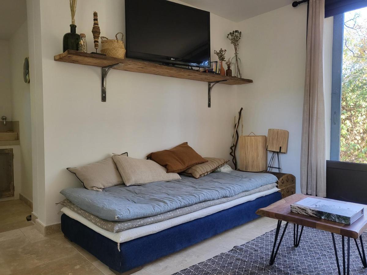 Le Cabanon Bed and Breakfast Ménerbes Buitenkant foto